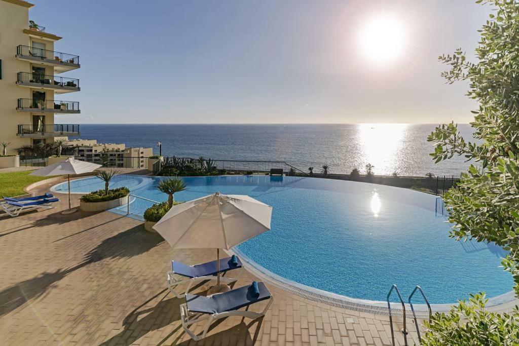 Formosa Infinity Pool Apartment Funchal  Buitenkant foto
