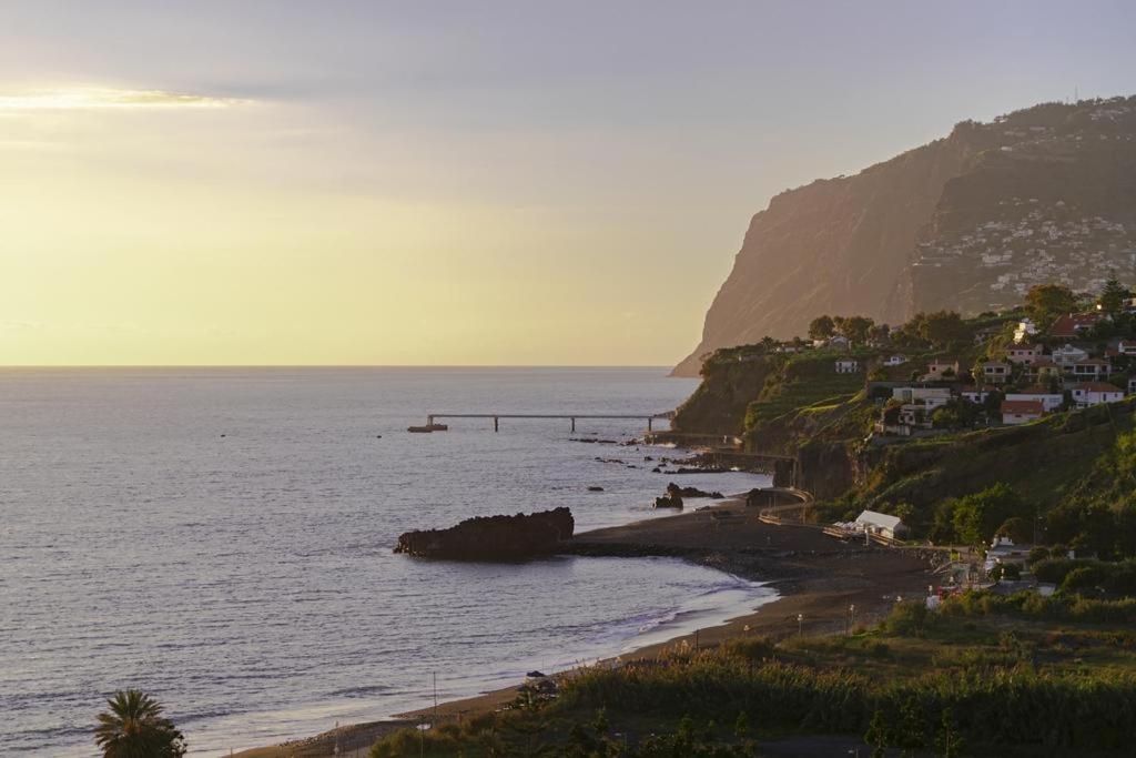 Formosa Infinity Pool Apartment Funchal  Buitenkant foto
