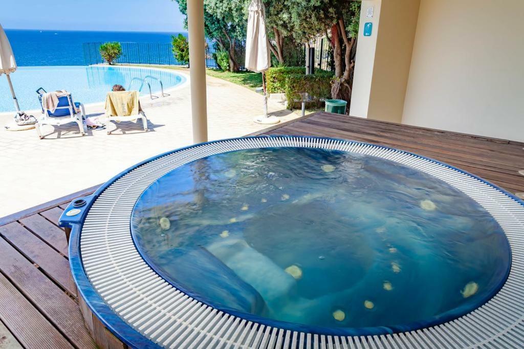 Formosa Infinity Pool Apartment Funchal  Buitenkant foto